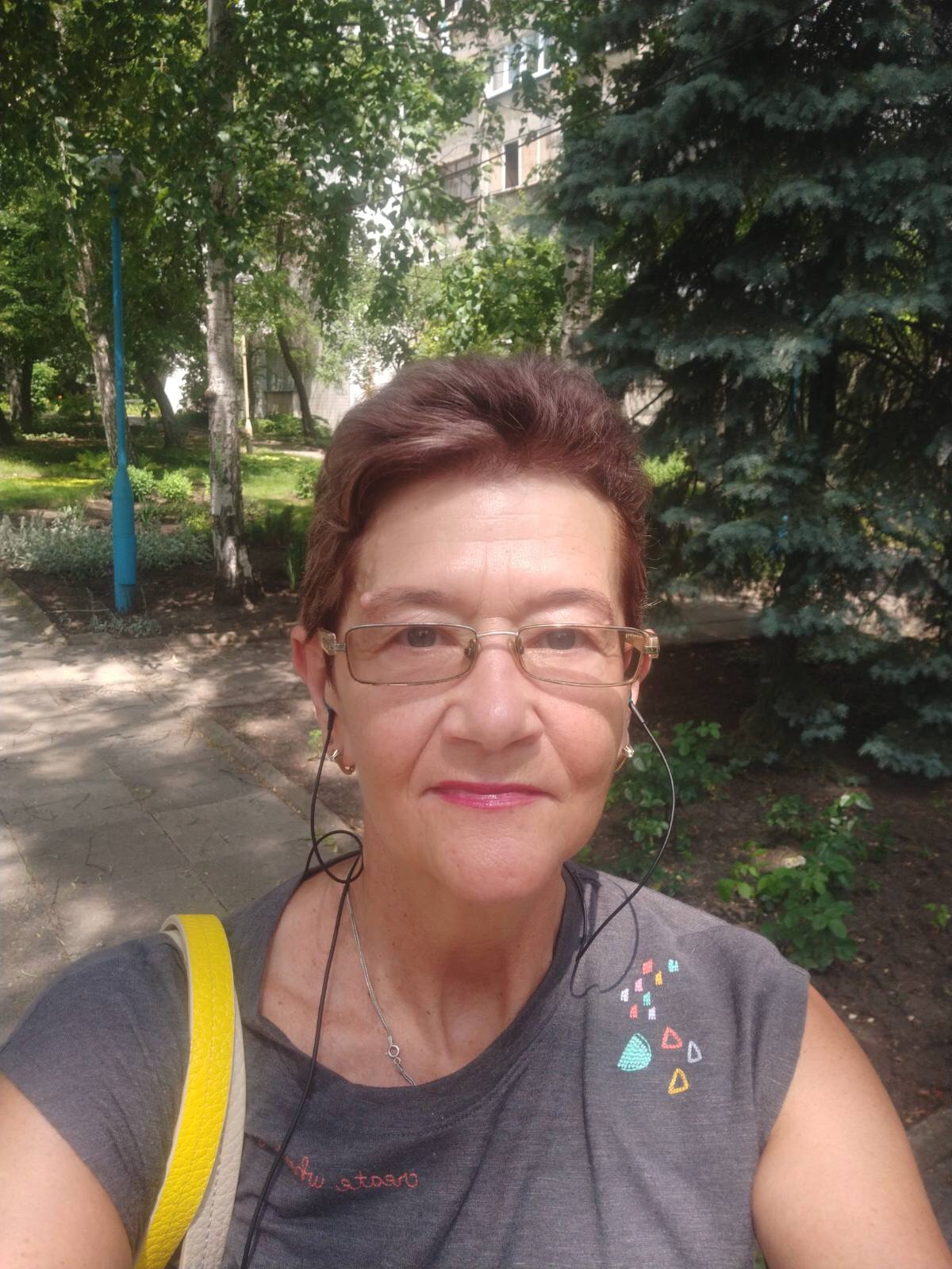2241 Olena