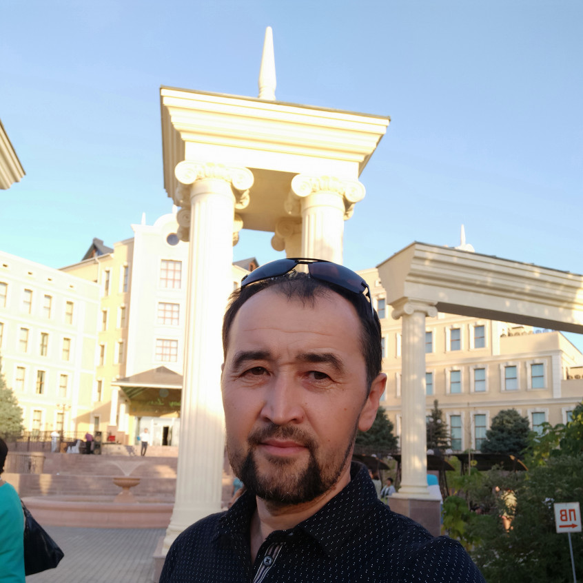 9083 Yerlan 9083 Yerlan
